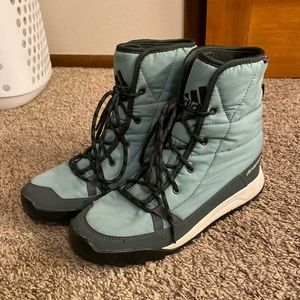 Adidas snow boots